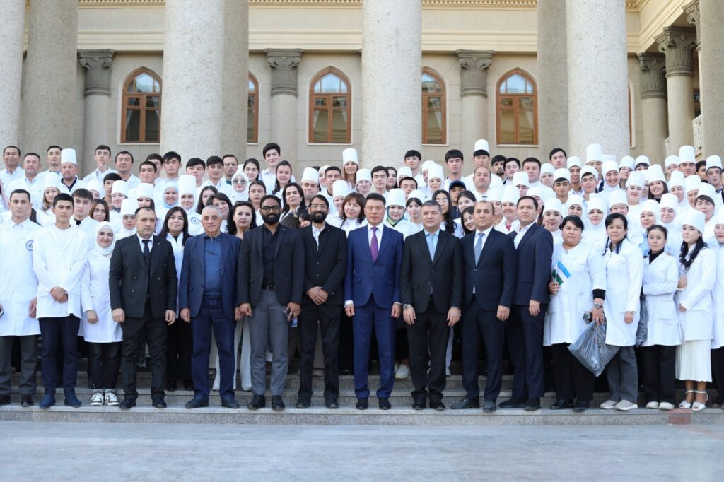 «Мой флаг – моя гордость и честь!» «Посвящение в студенты – с Impuls к будущему!»